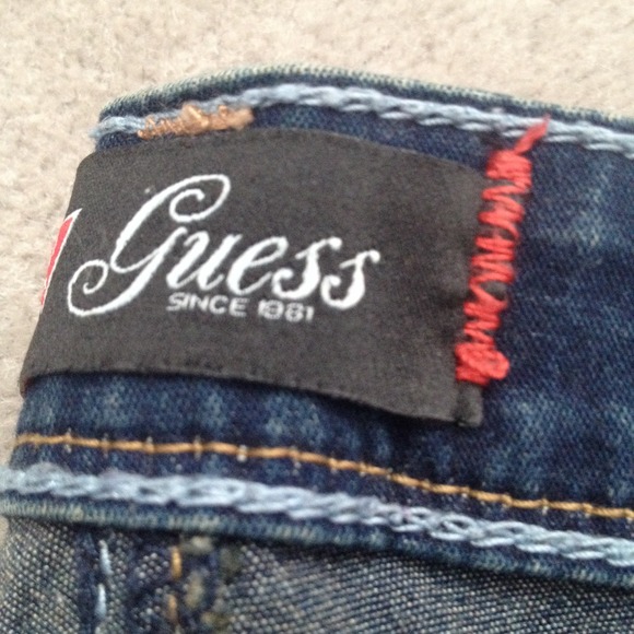 GUESS JEANS - Picture 2 of 3
