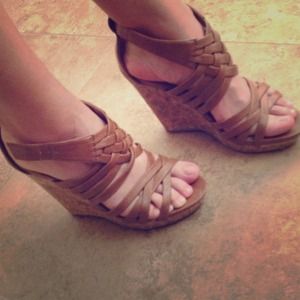 Tan wedges