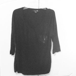 Three quarter black shirt with embellished pocket