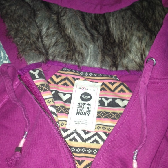 🚫TRADED🚫Roxy zip up - Picture 2 of 4