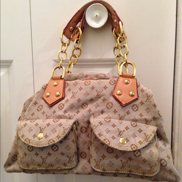 Handbag
