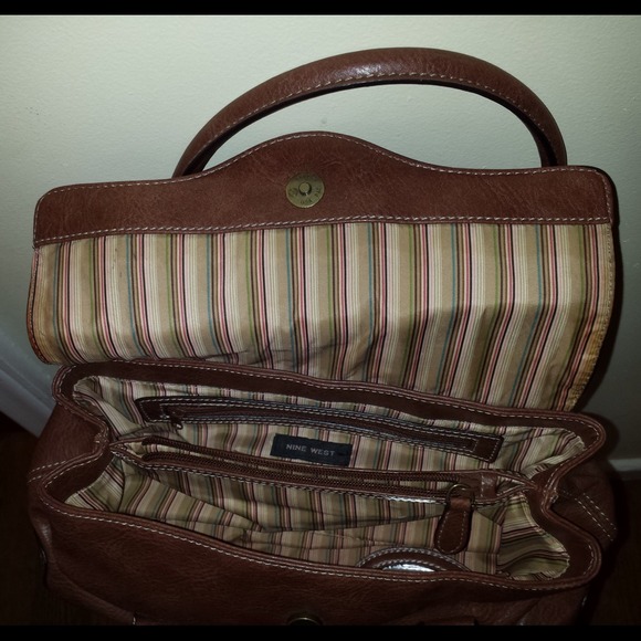 ☆SOLD☆Brown Nine West Satchel Pocketbook - Picture 3 of 4