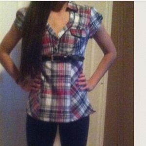 Beautiful red black plaid shirt ✨BEST OFFER✨