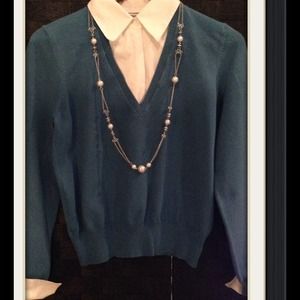 SALE!!💥Bill Blass blue cardigan with collar
