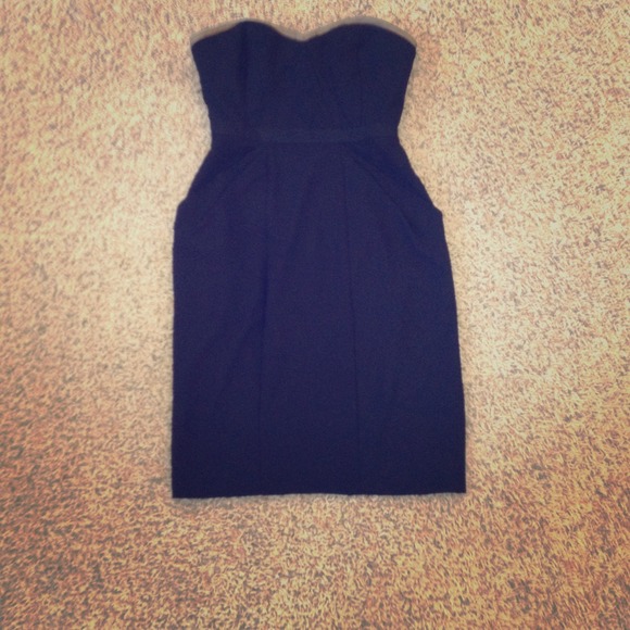 BCBG MaxAzria Dress Size 0 (Never worn. Tags on.)