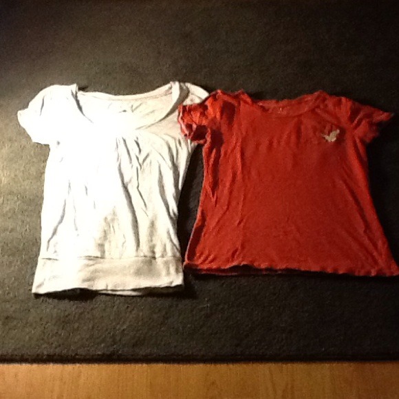 2 American Eagle t-shirt bundle