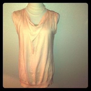 ✨Anne Taylor cowl neck light sweater✨