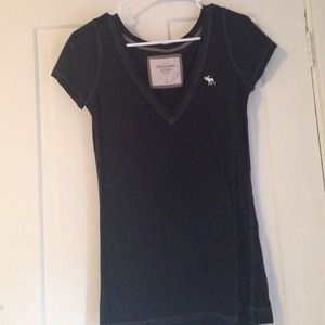 Abercrombie v neck