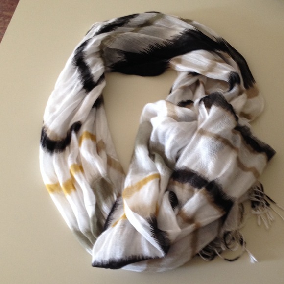 ☆☆SOLD☆☆☆Tie Dye Scarf