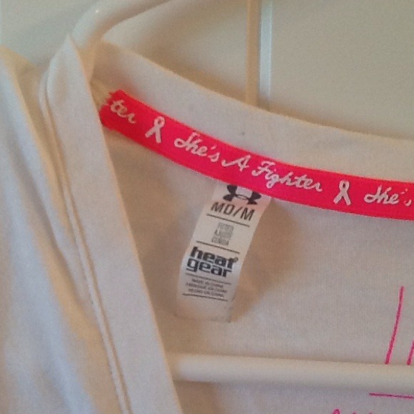 In the Pink Tee-Shirt - Picture 3 of 3