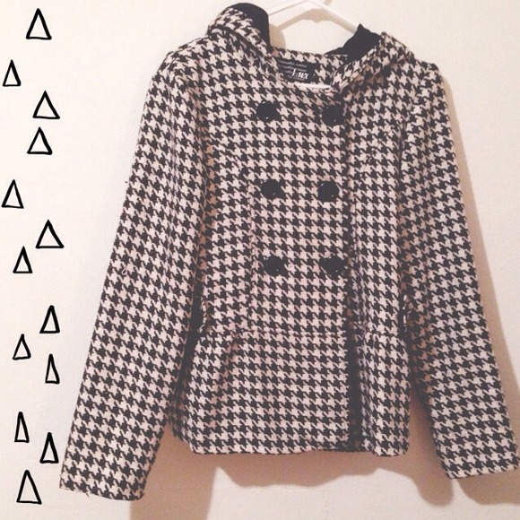 Outerwear - 🚫BUNDLED🚫Hooded houndstooth jacket