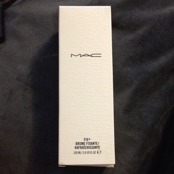*SOLD* NIB MAC Fix+ 3.4 oz