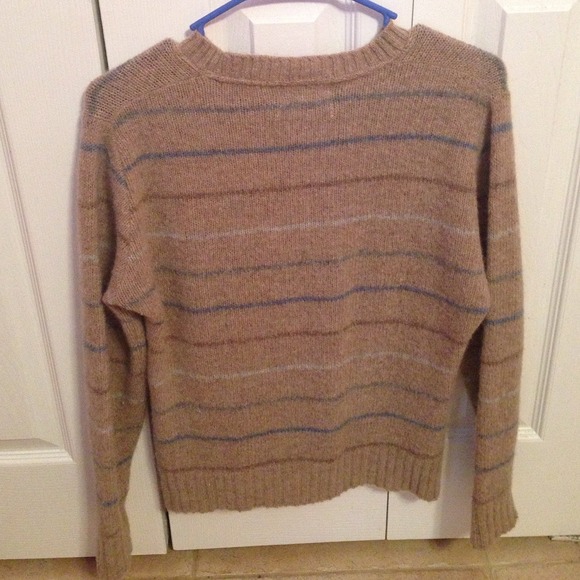 Sweater - Picture 2 of 2