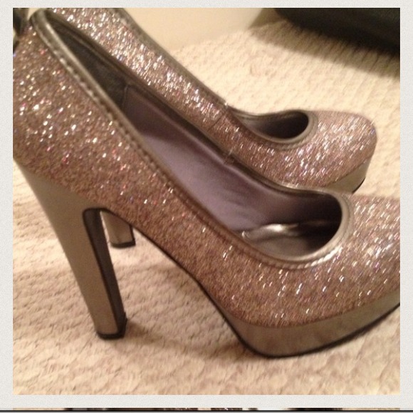 2 pair of heels.