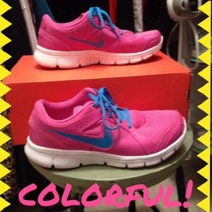 🎌SOLD🎌Nike Flex Experience Run 2