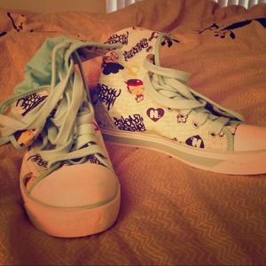 Harajuku high tops NWOT