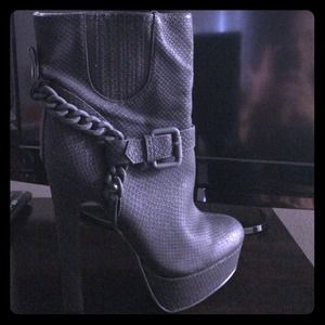 Victoria's Secret Boots