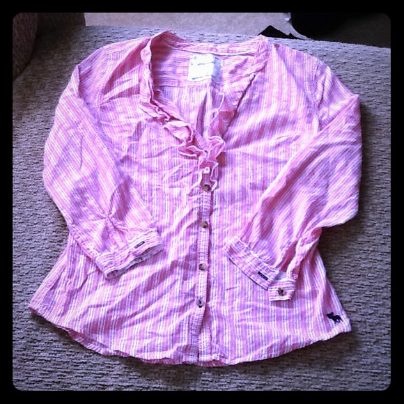 EUC! Abercrombie Kids button up top! Size XL kids