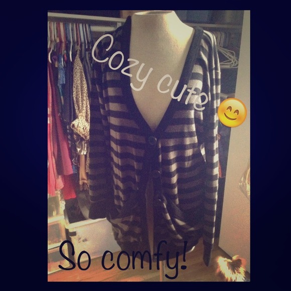 Striped Cardigan🎀