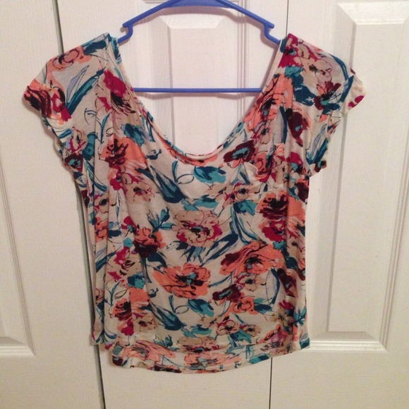 Charlotte Russe flower top