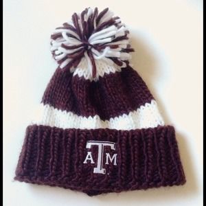 Maroon striped Texas A&M pom beanie