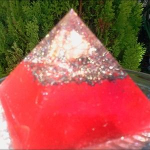 Specifically made organic pyramid