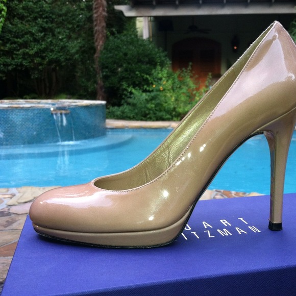 Stuart Weitzman Platswoon Pump Adobe Nude