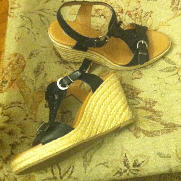 Audrey Brooke wedge espadrilles size 7.5