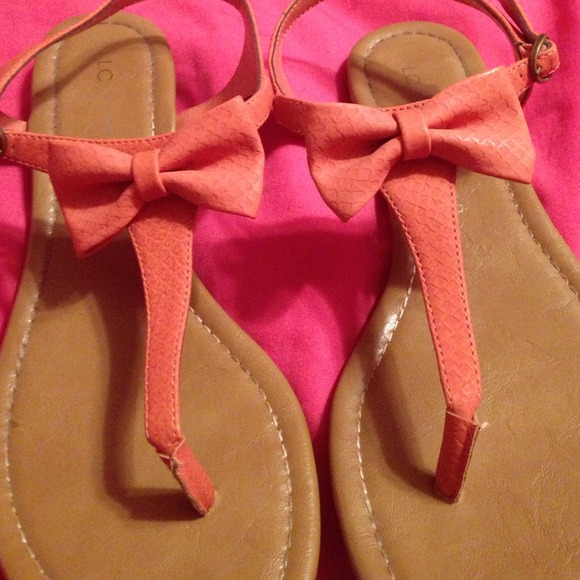 Lauren Conrad sandals