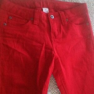 red skinnys