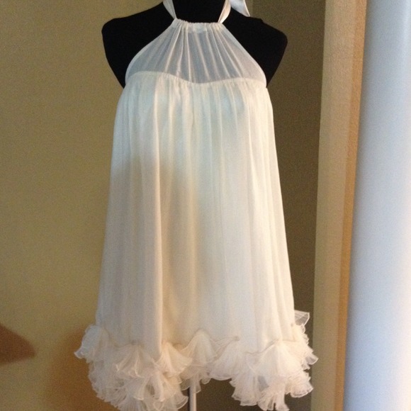SOLD!!!!.....Bebe short dress