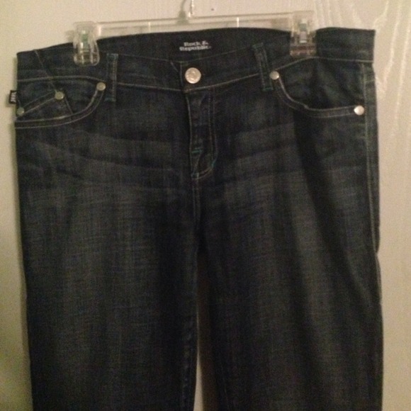 Rock & Republic Bootcut Jeans - Picture 3 of 4