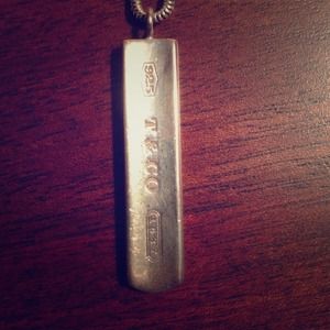 🎁Gift Idea! Tiffany 1837™ bar pendant