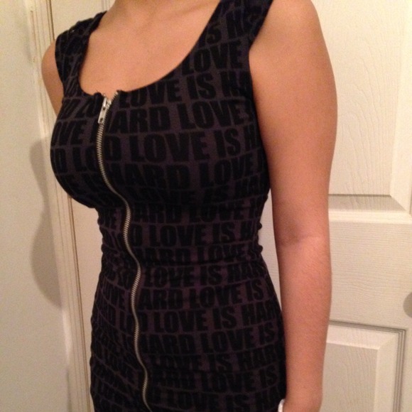 H&M Black & Grey Love Print Dress!! - Picture 2 of 4