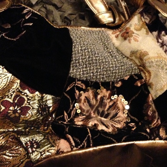 Unique Handbag - Picture 2 of 2