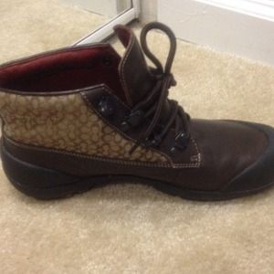 All weather waterproof all terrain hiking snow