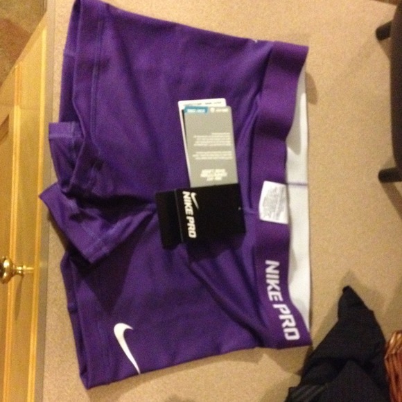 Nike pro spandex shorts