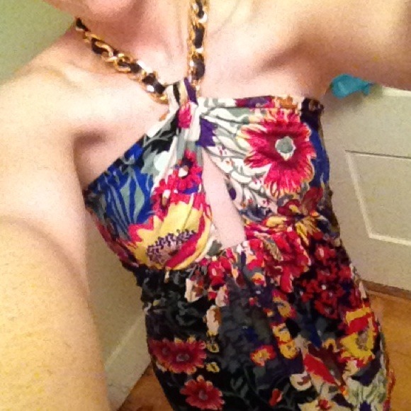 Sky NWOT floral shirt