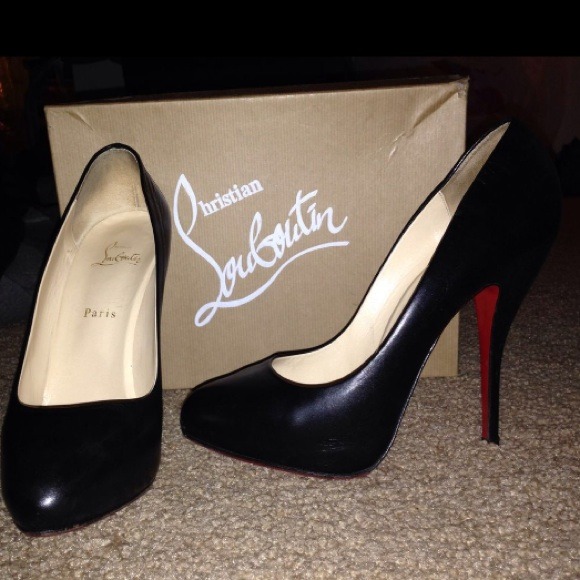🚫SOLD!🚫Christian louboutin sz 41 pumps - Picture 1 of 4