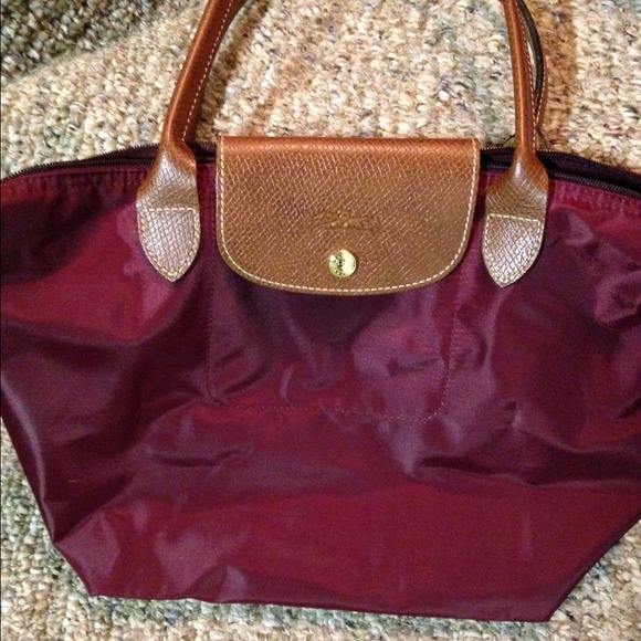 Hold------Longchamp Le pliage tote
