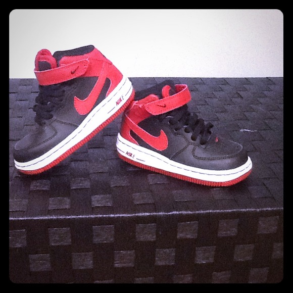 ✨SOLD✨Nike Air Force 1