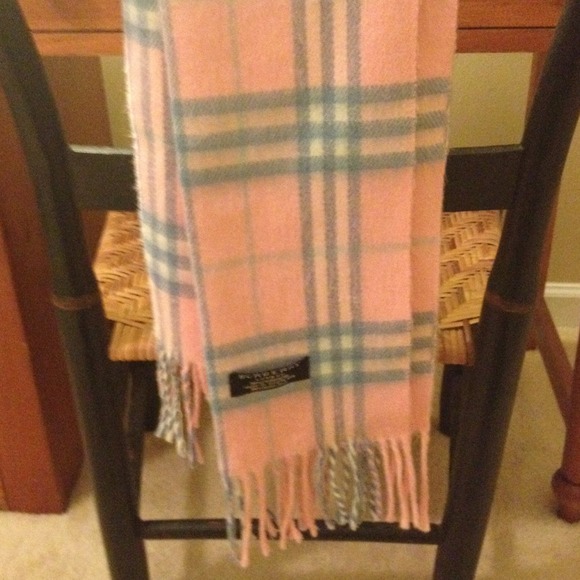 Women's Authentic Burberry Scarf
