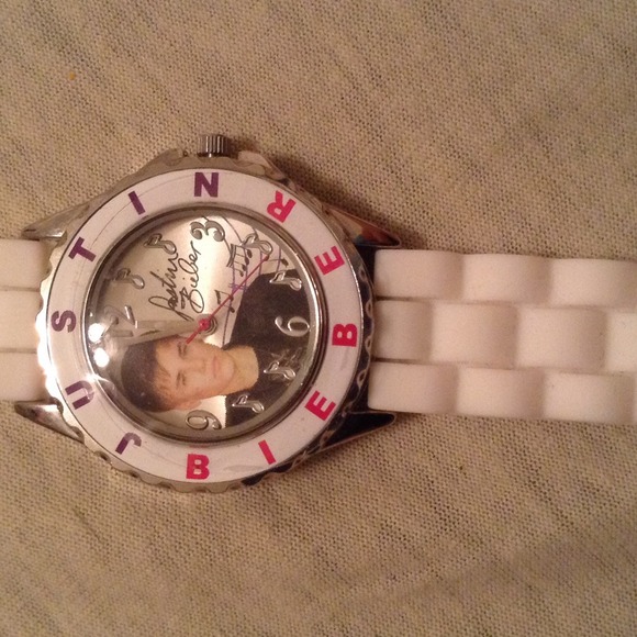 Watch - Picture 3 of 4