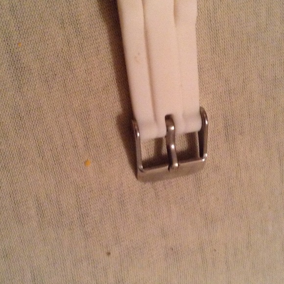 Watch - Picture 4 of 4