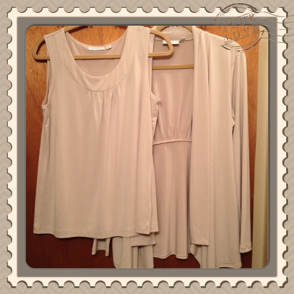 Susan Graver Twin Set