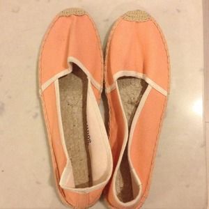 Flat espadrilles from madewell.