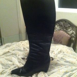 Black long boots new without tags