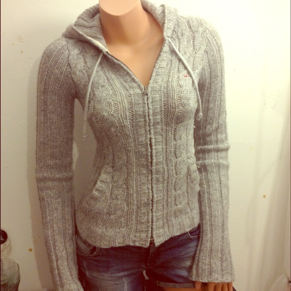 Hollister Jackets & Blazers - 🚫SOLD🚫 Grey Hollister Jacket Size Small