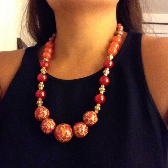 | new | Anthropologie Beaded Necklace - Picture 4 of 4