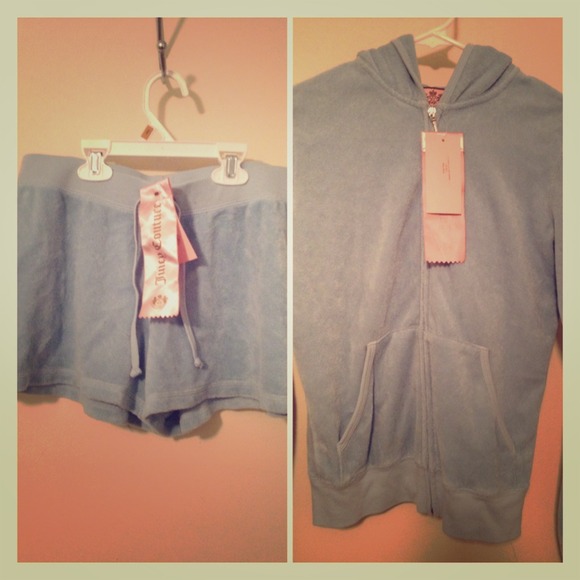 Juicy couture terry track outfit. Zip top w shorts